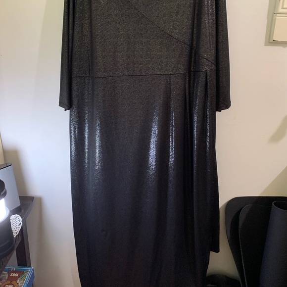 Night Out Pewter Shimmer Dress with Cut Out 26/28 - Picture 6 of 6